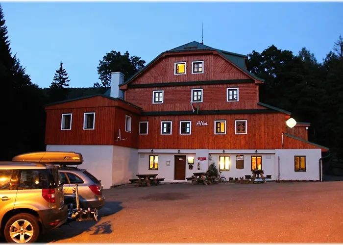 Alba Hotell